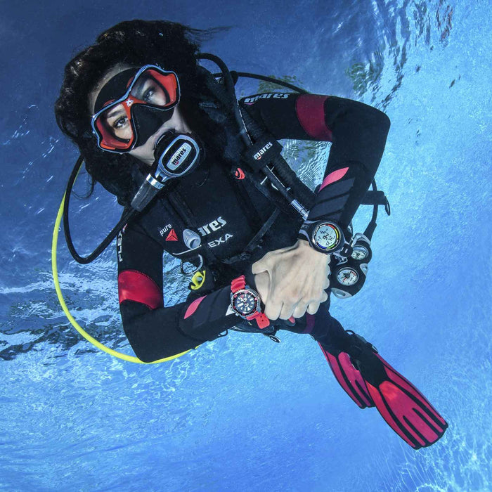 Máscara de buceo X-Vision Ultra Liquidskin Gris Claro-Negro Mares 411052CLLGKLGK