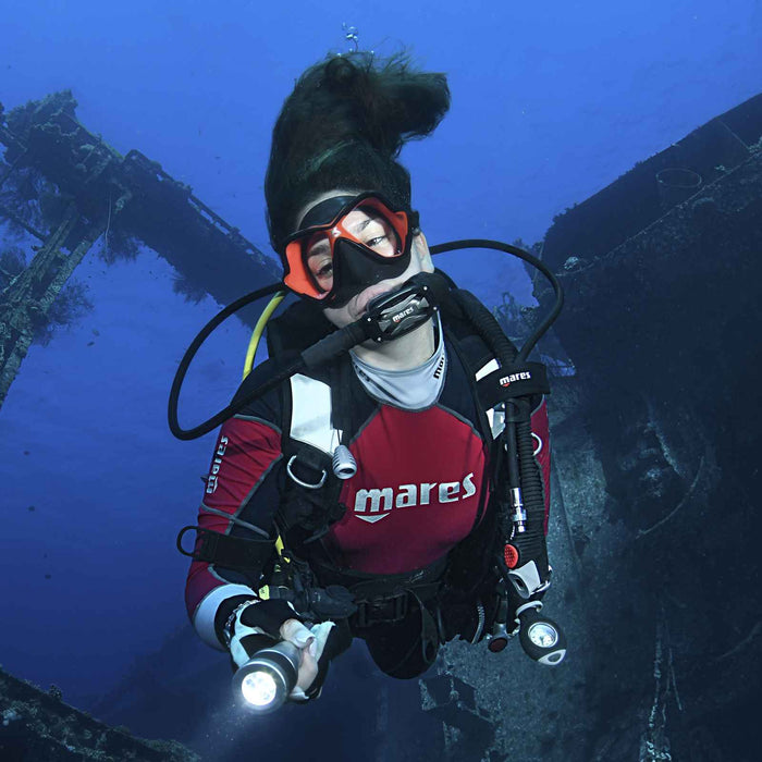 Máscara de buceo X-Vision Ultra Liquidskin Gris Claro-Negro Mares 411052CLLGKLGK
