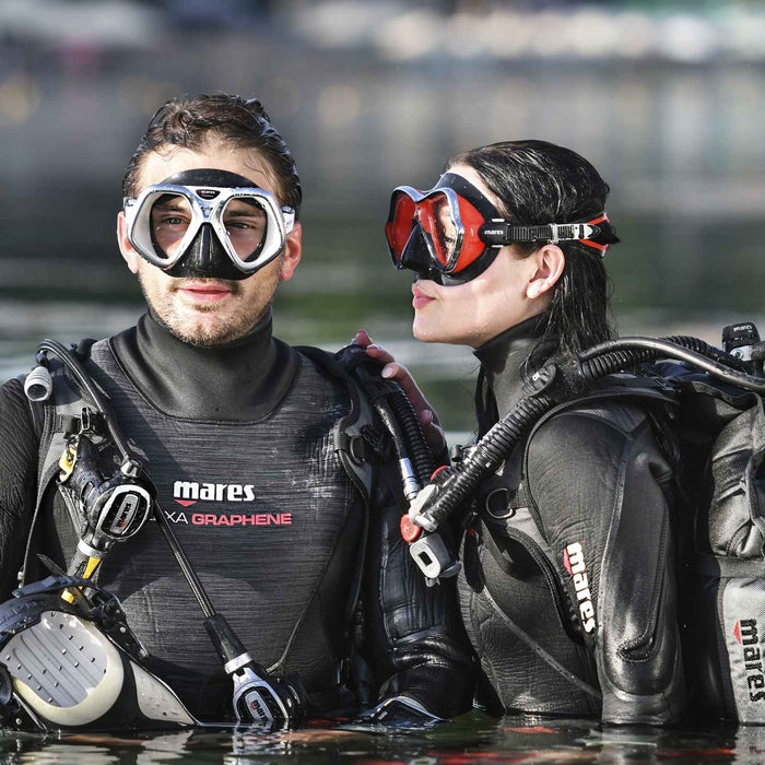 Máscara de buceo X-Vision Ultra Liquidskin Gris Claro-Negro Mares 411052CLLGKLGK