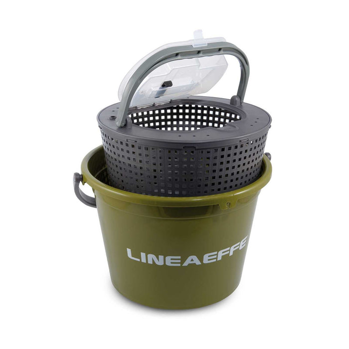 Fish Food Pail With Bucket 12L Lineaeffe 6550024